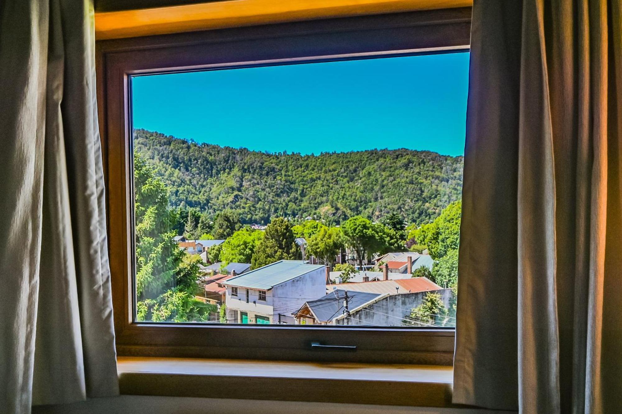 Hotel & Spa La Cheminee San Martín de los Andes Eksteriør billede