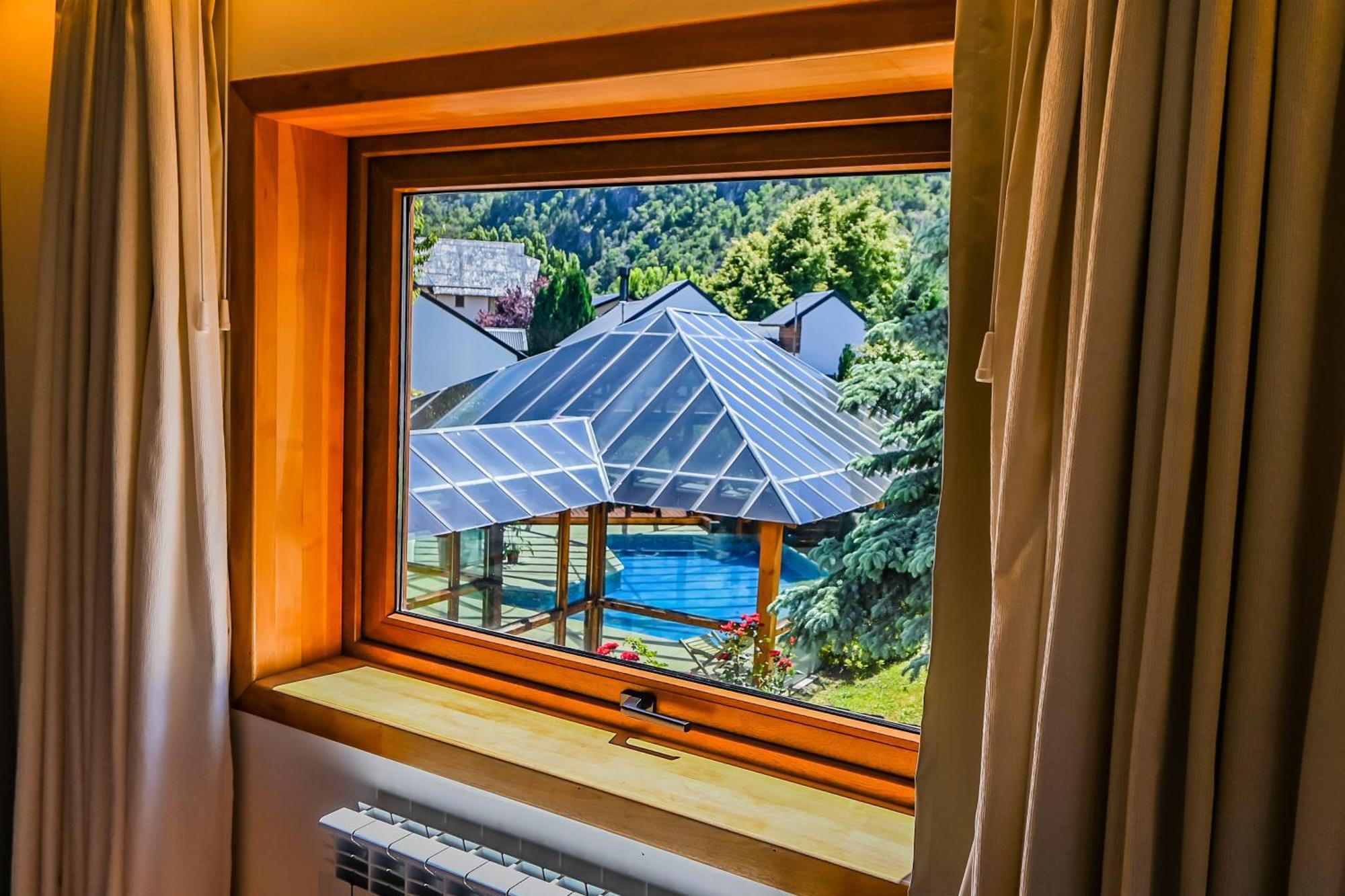 Hotel & Spa La Cheminee San Martín de los Andes Eksteriør billede